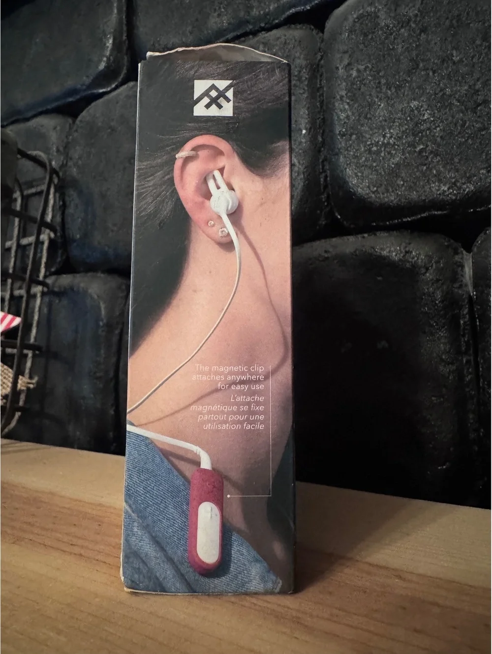 iFrogz Sound Hub Sync Wireless Receiver + Earbud System